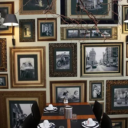 Royal Hotel